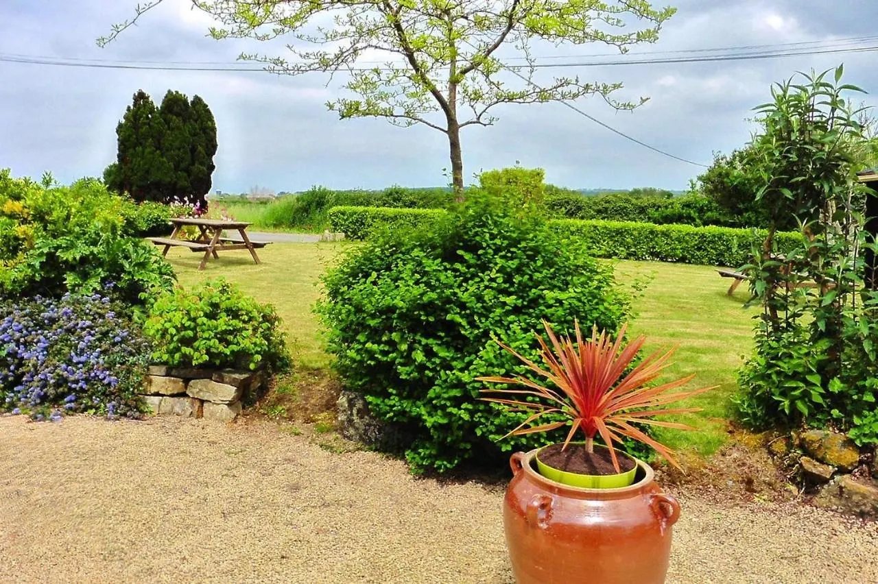 Holiday Home In Telgruc-Sur-Mer, 500 M From The Beach Francia